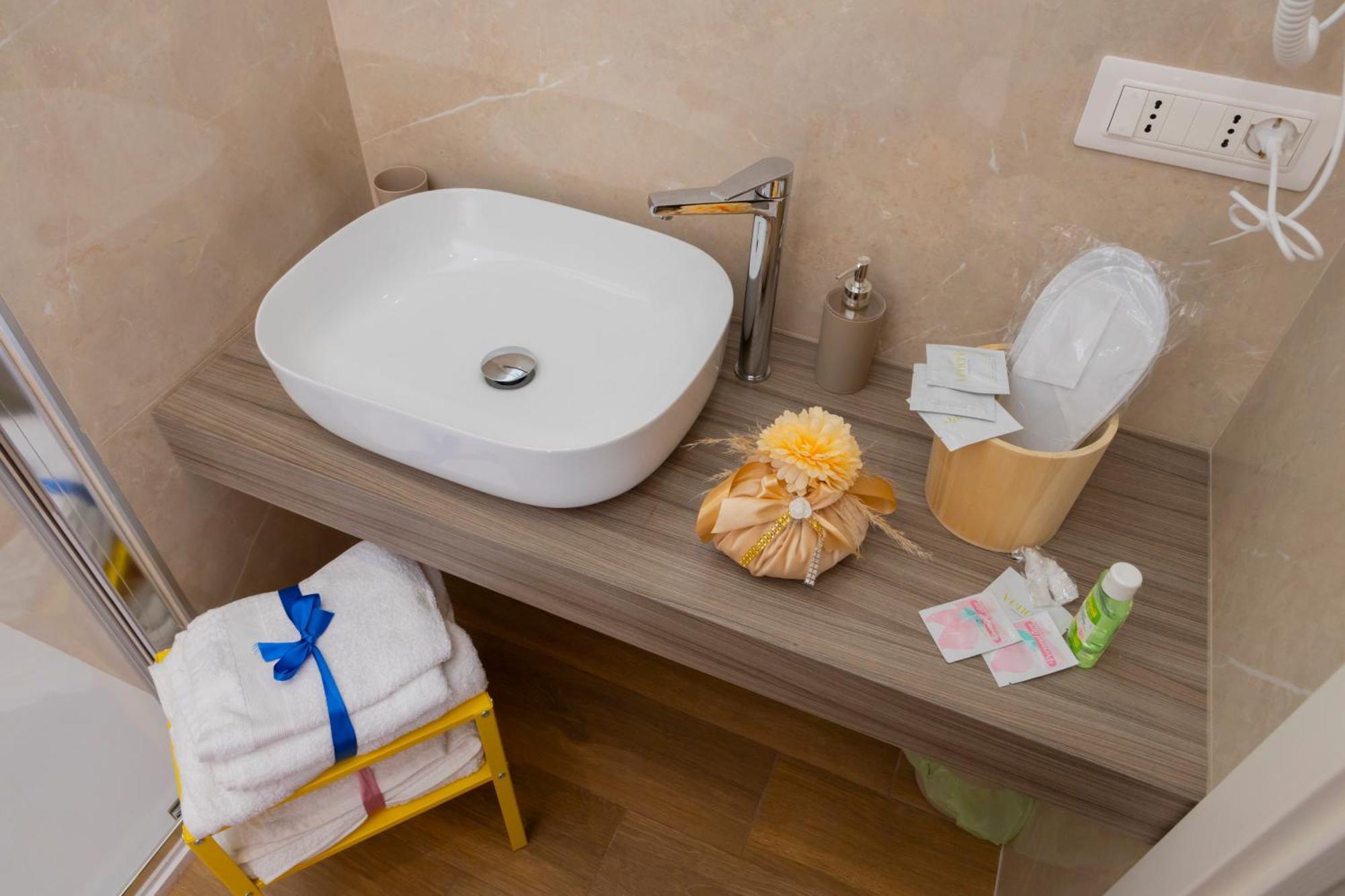 Alleria Rooms Nápoly Kültér fotó