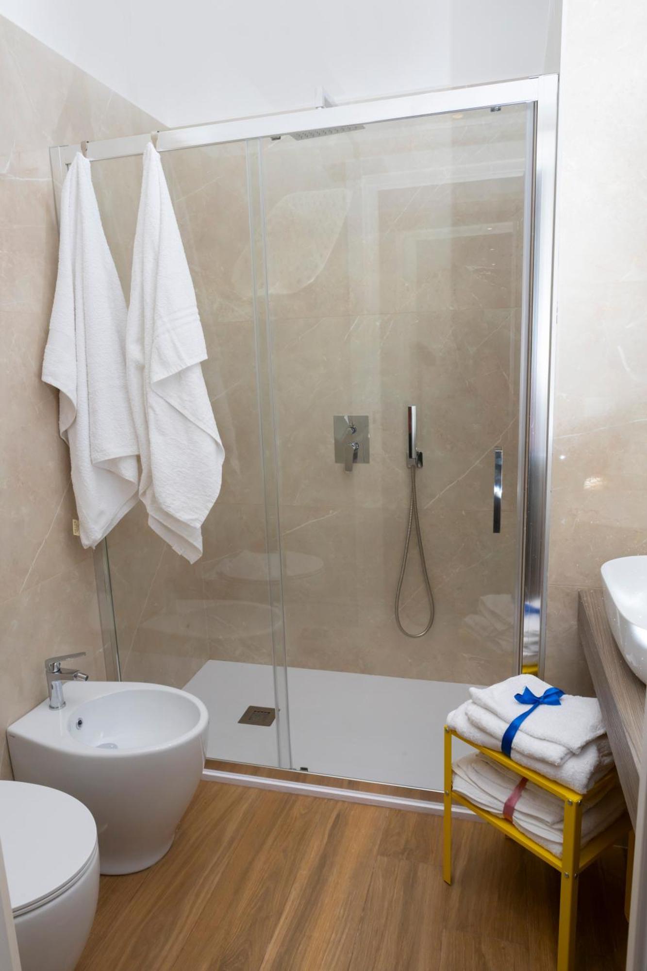 Alleria Rooms Nápoly Kültér fotó