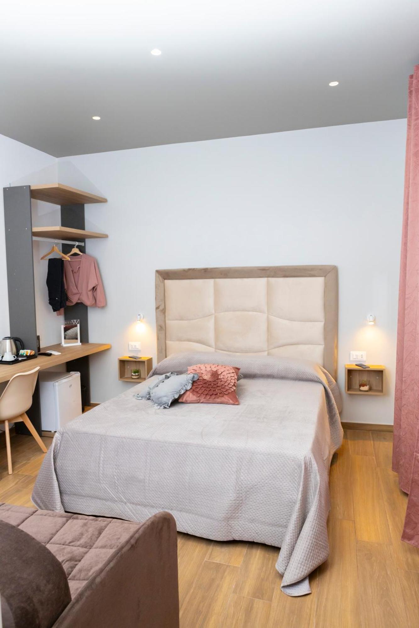 Alleria Rooms Nápoly Kültér fotó